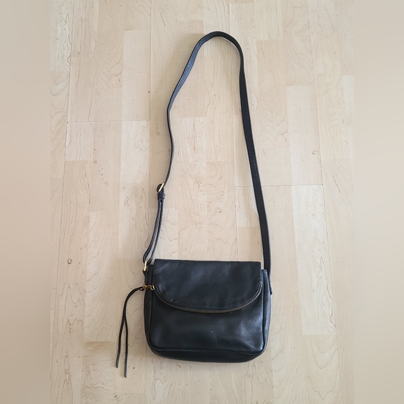 Hobo Fern Messenger Black Leather Crossbody Bag - Picture 3 of 16